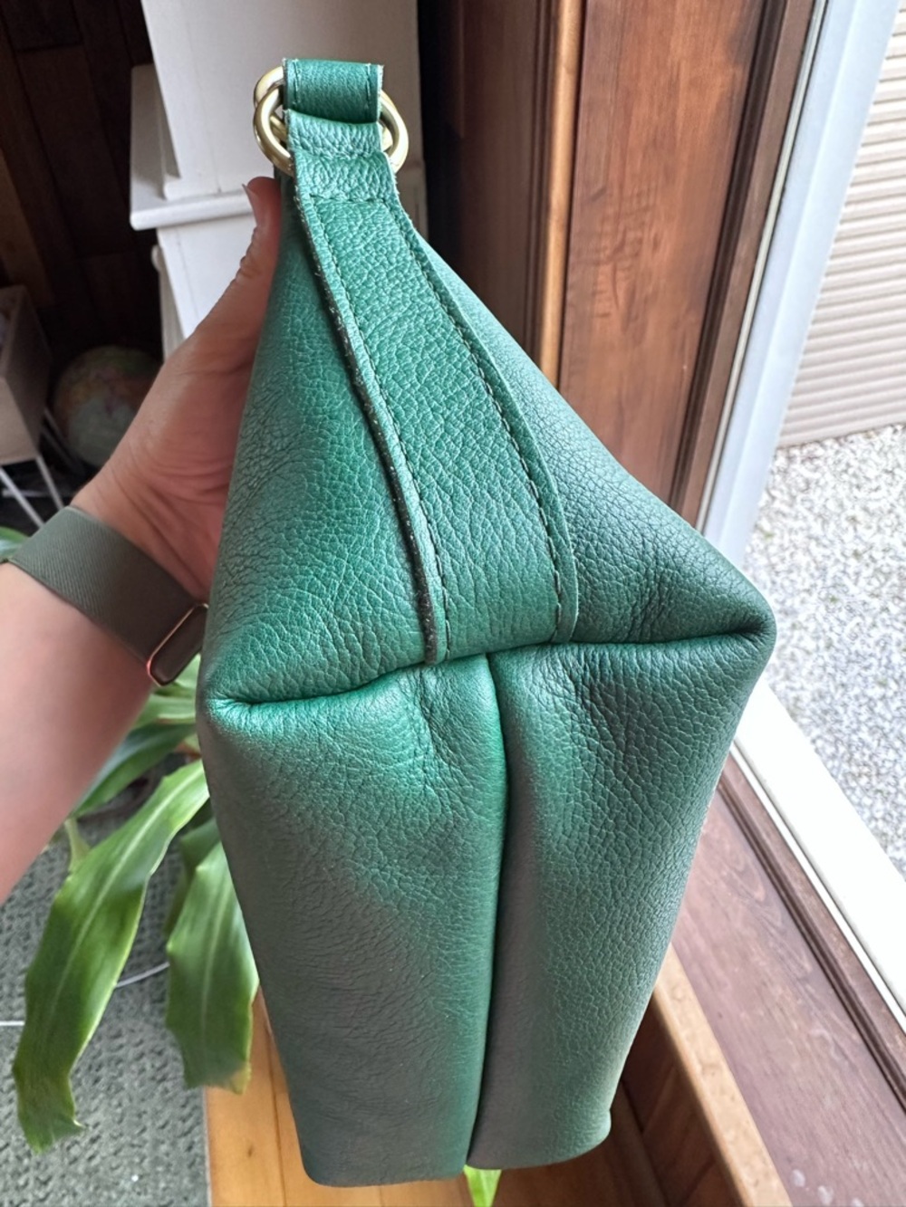Portland Leather Small Bacalar Slouchy - Picture 6 of 8